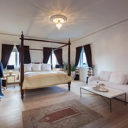 Frederiksberg Mansion